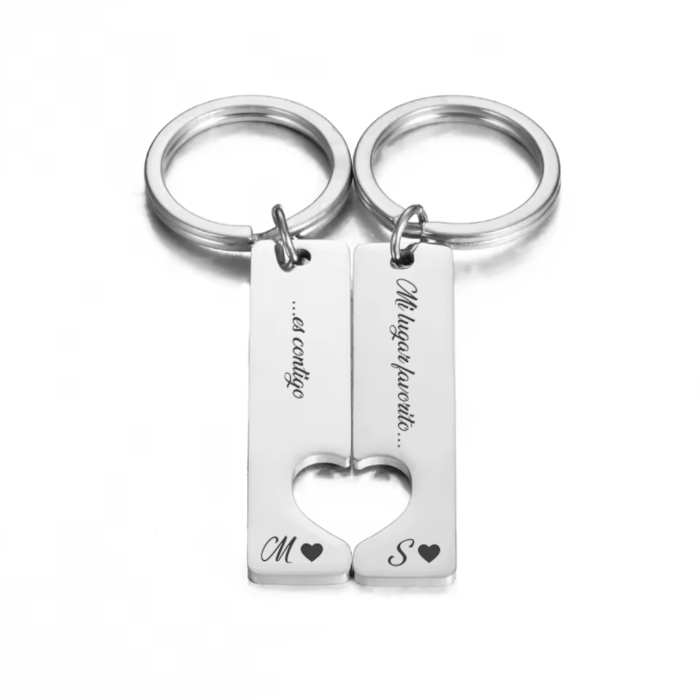 Pack 2 llaveros personalizados - Mitad corazón (plateado)